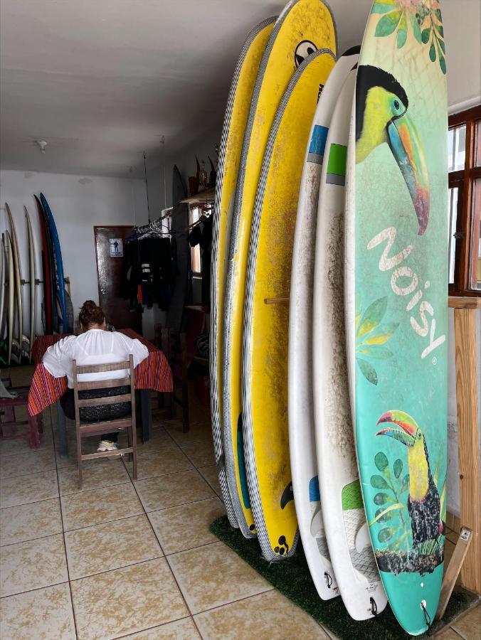 Totora Surf Hostel 후안차코 외부 사진