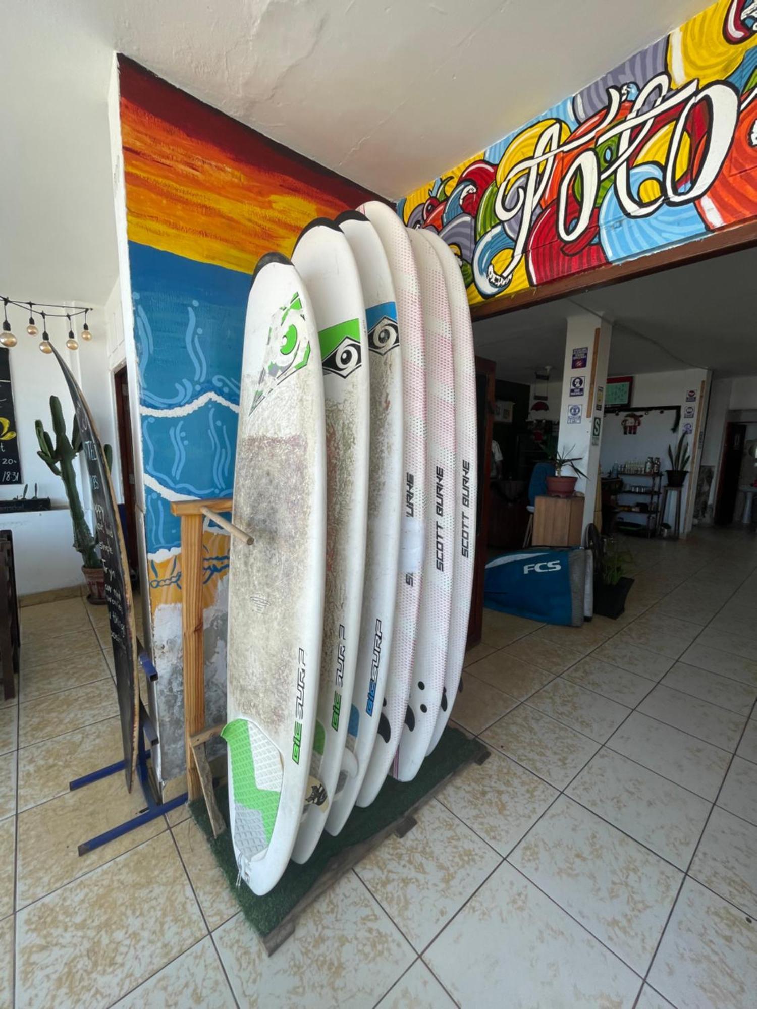Totora Surf Hostel 후안차코 외부 사진